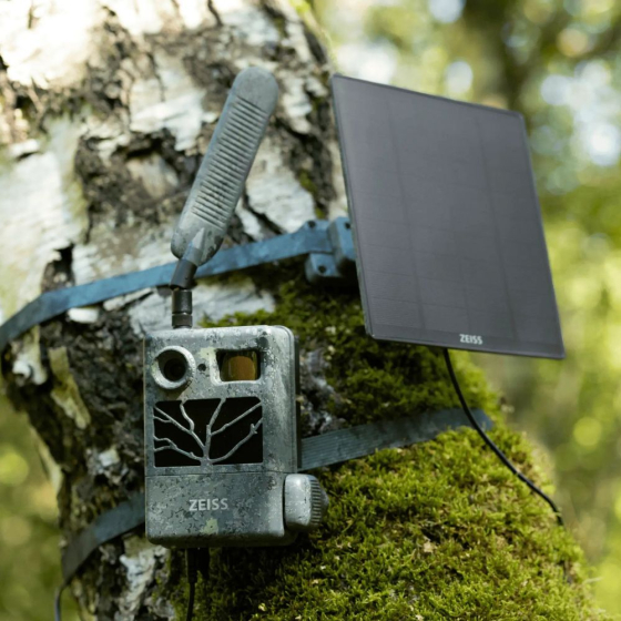 Panneau solaire SOLAR PRO pour piege photo ZEISS Secacam