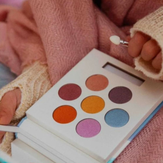 Coffret Féérique Clair de Lune – Palette 7 fardset2 vernis