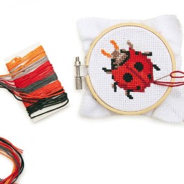 Mini broderie Pont de croix : Coccinelle