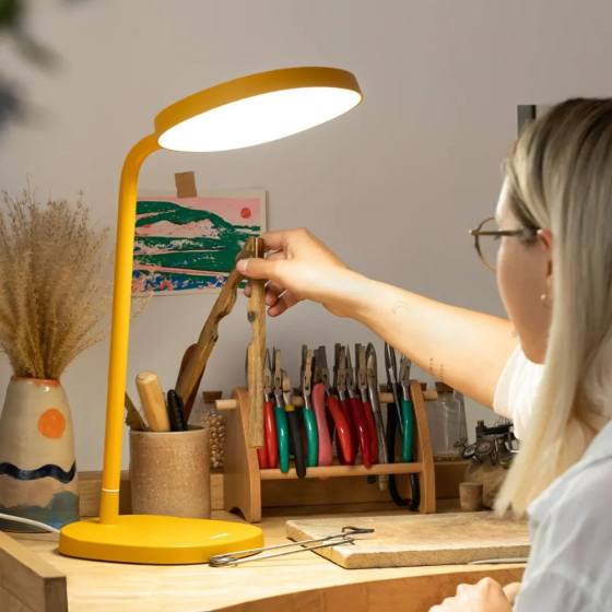 Lampe de luminothérapie Lumie Task, coloris jaune